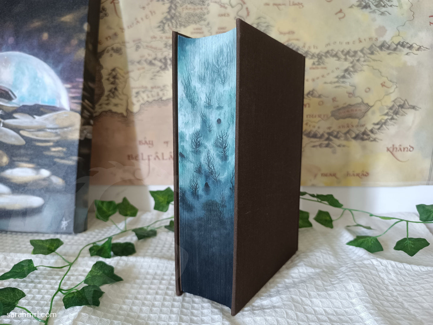 peinture sur livre le seigneur des anneaux