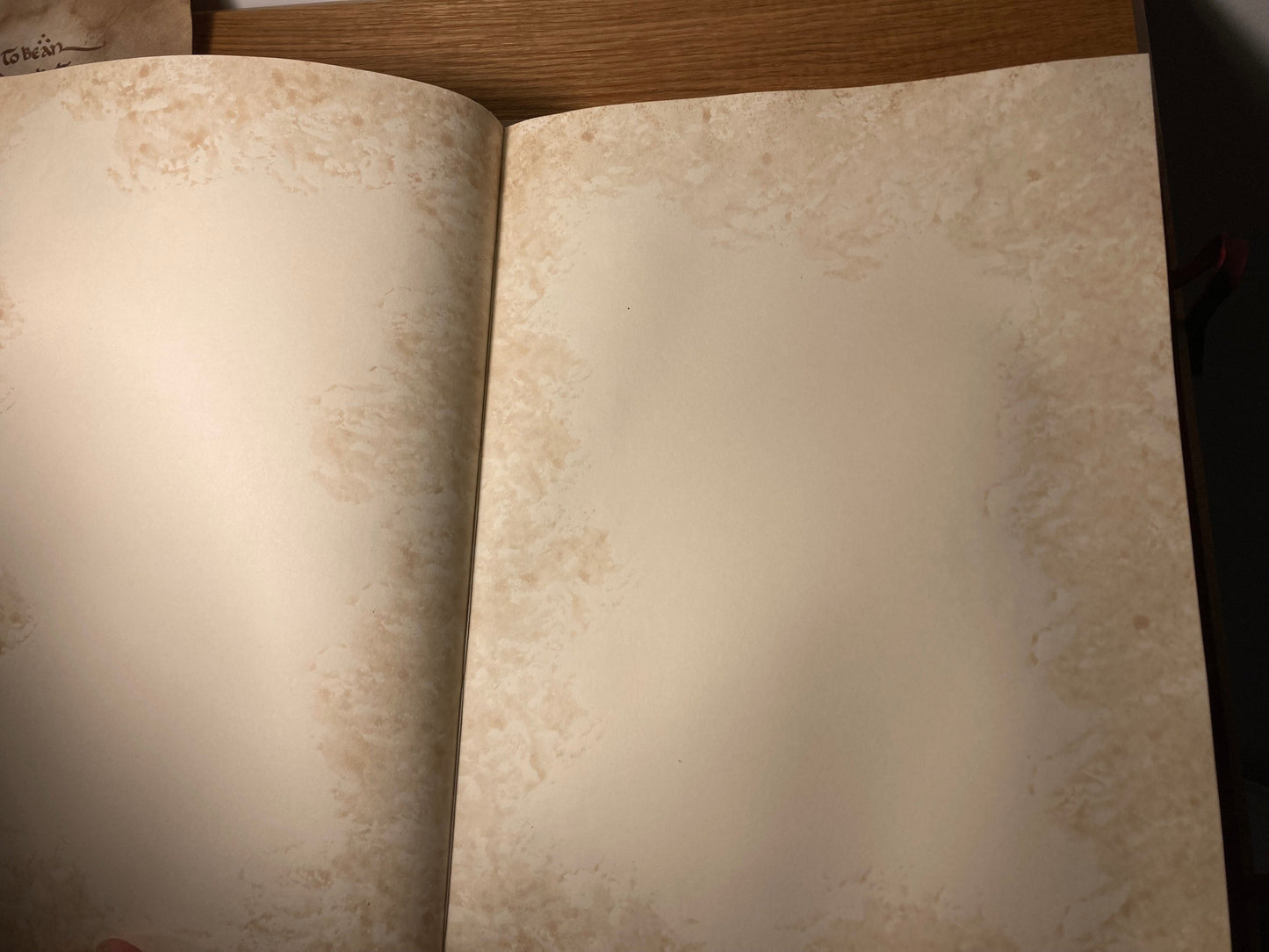 Livre rouge vierge (Bilbon)