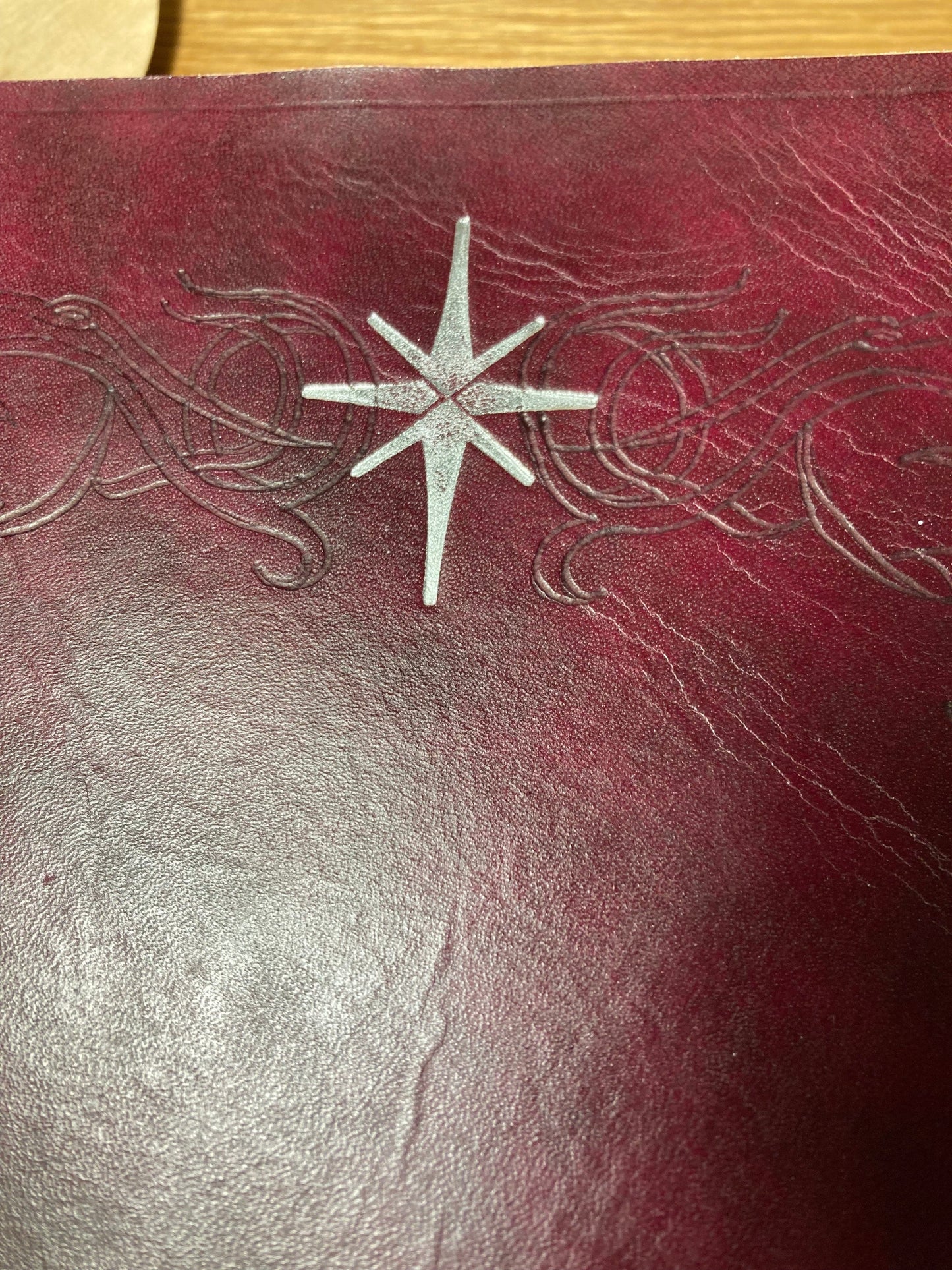 Livre rouge vierge (Bilbon)