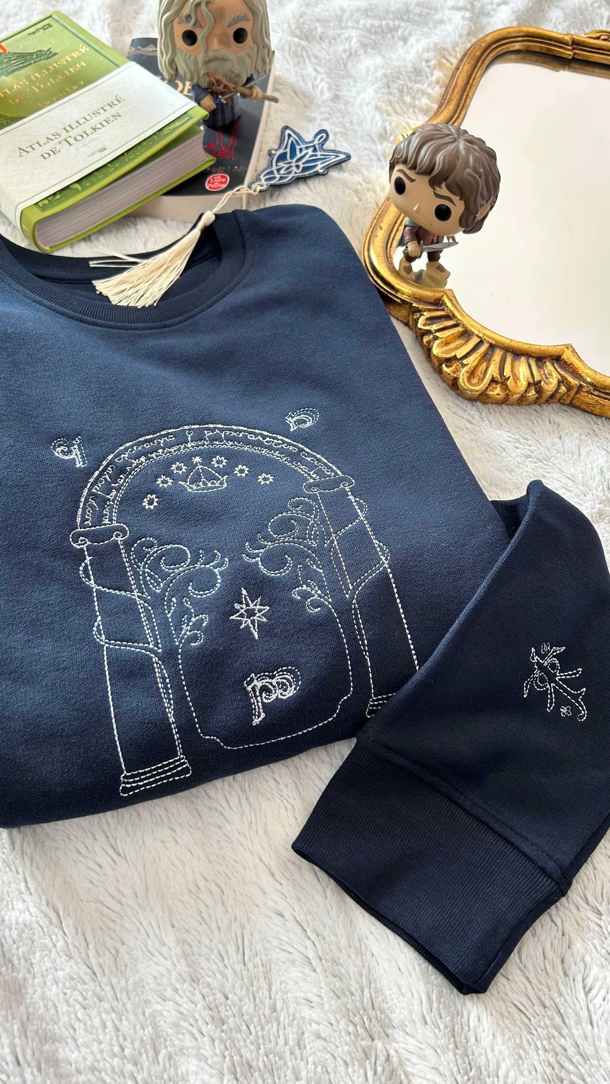 sweatshirt brodé portes de la moria