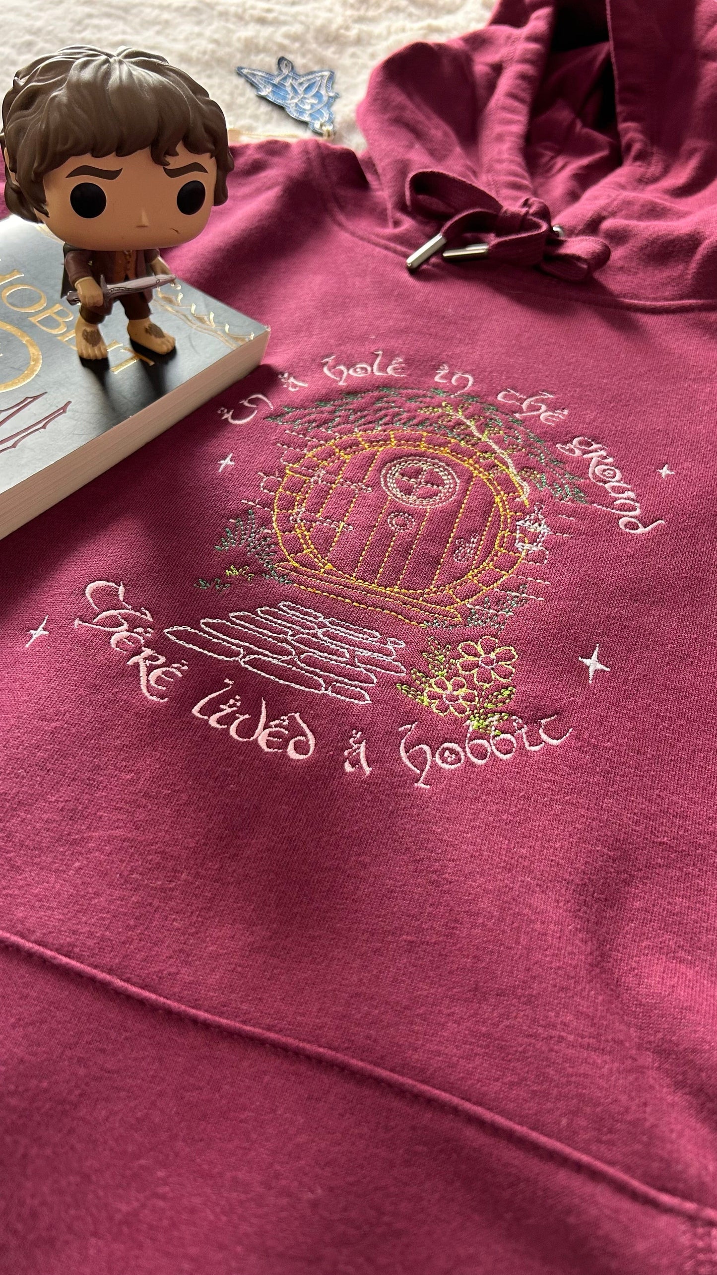 sweatshirt brodé trou de hobbit