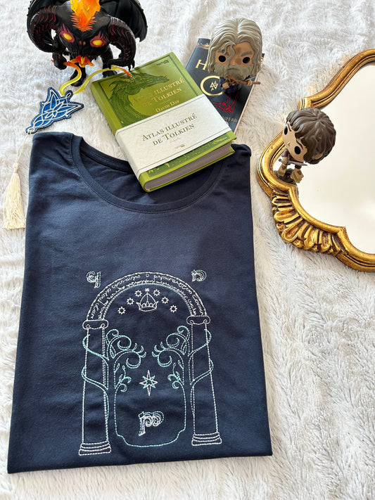 t-shirt brodé portes de la moria